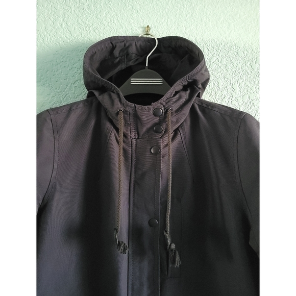 Madewell | All-Weather Two-Tone Anorak Jacket - Picture 3 of 12